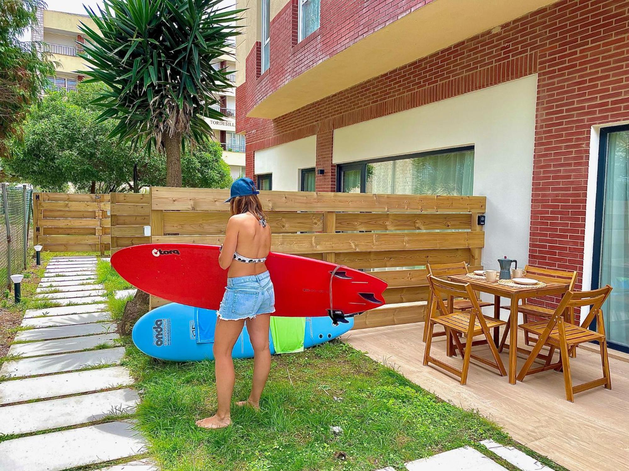 Apartamentos Costa Meron San Vicente De La Barquera Luaran gambar