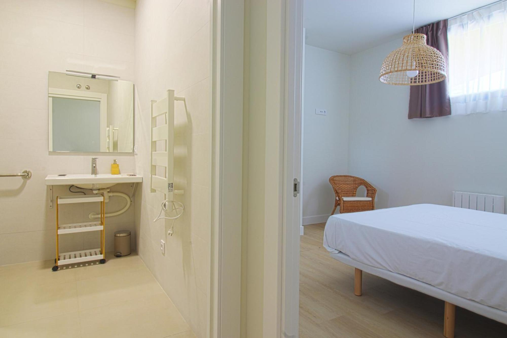 Apartamentos Costa Meron San Vicente De La Barquera Luaran gambar